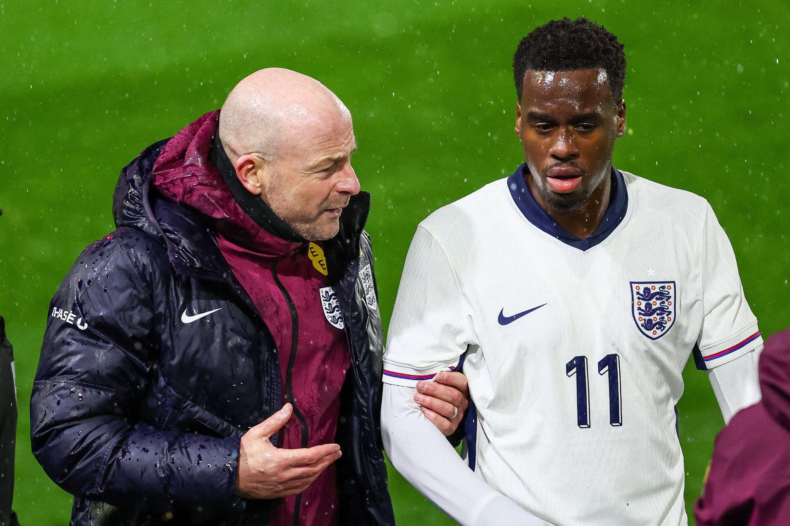 Britische Medien: Gittens‘ Zustand ist nach der Verletzung nicht ernst und er wird weiterhin im englischen U21-Team bleiben