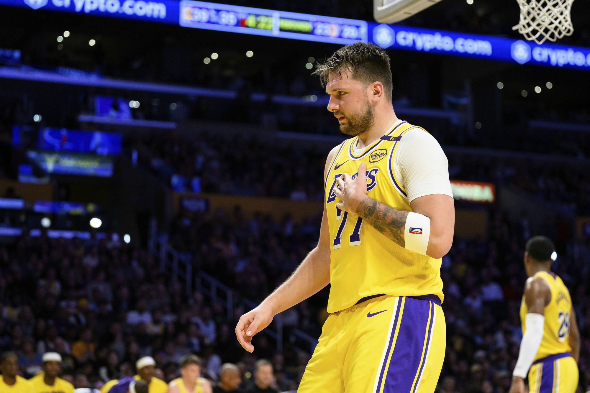Die Wettbewerbssituation ist schleppend! Doncic & Reeves erzielten nur 32 Punkte und machten 9 Fehler
