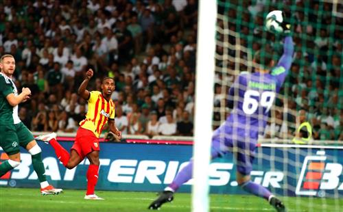 Historischer Spielstand von Panathinaikos vs. RC Lens