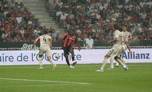 OGC Nizza gegen Benfica