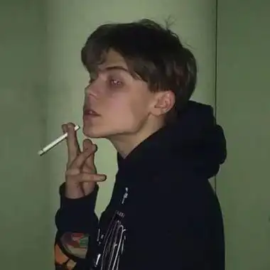 6686体育高级作者Clifford