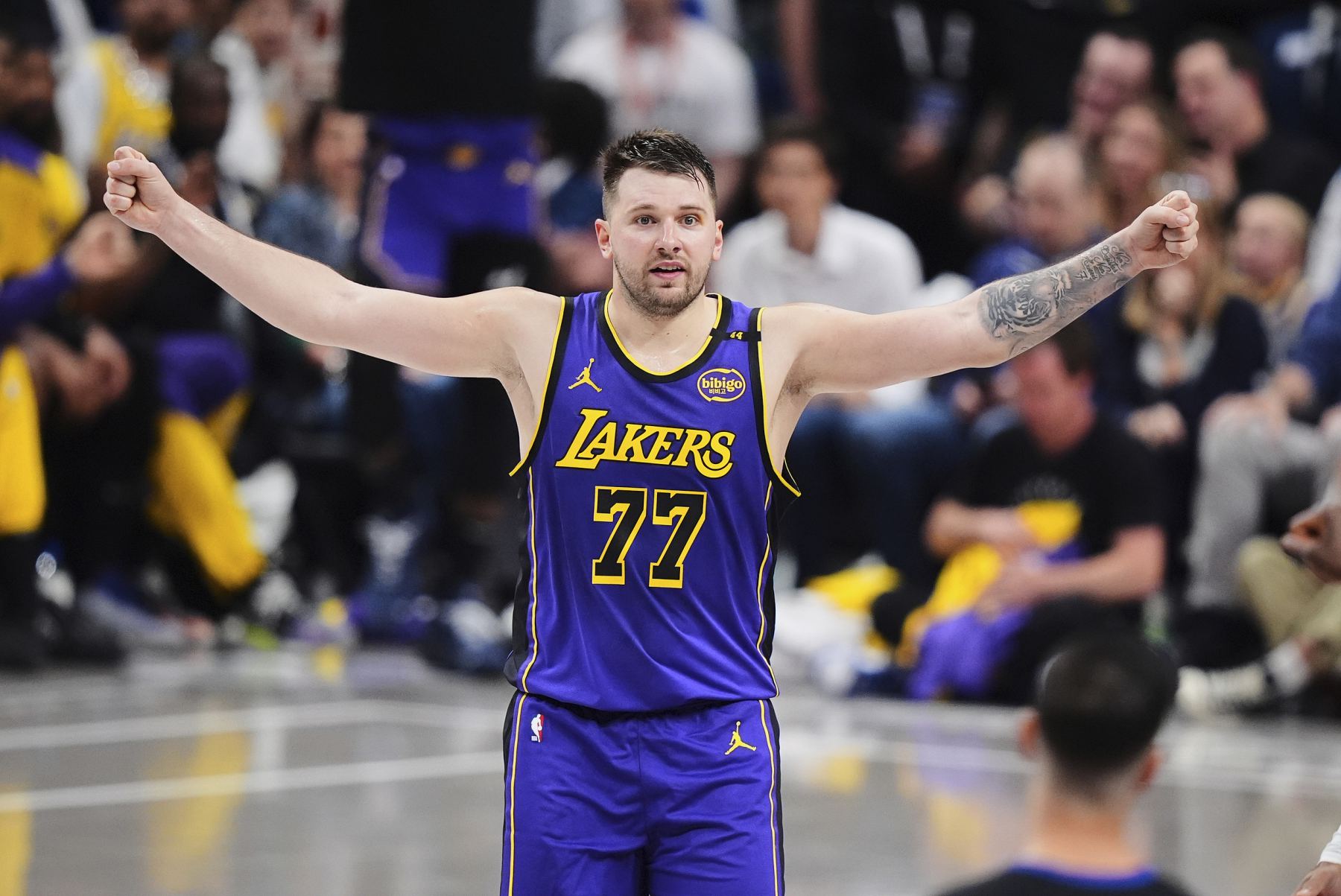 Startaufstellung der Lakers vs. Bucks: Bronny startet zum ersten Mal in dieser Saison, Doncic PKs Antetokounmpo