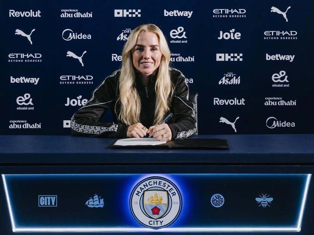 Offiziell: Die 32-jährige Greenwood verlängert ihren Vertrag mit der Frauenfußballmannschaft von Manchester City bis 2027