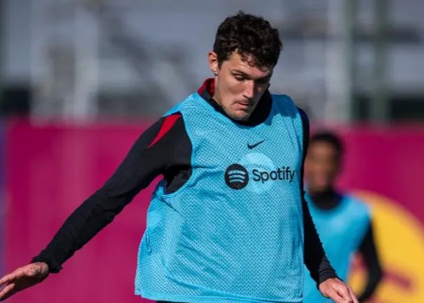 Christensen: Da er sich jetzt darauf konzentriert, für die Mannschaft zu spielen, wird es keinen Ersatzplan geben, wenn der Vertrag nicht verlängert wird