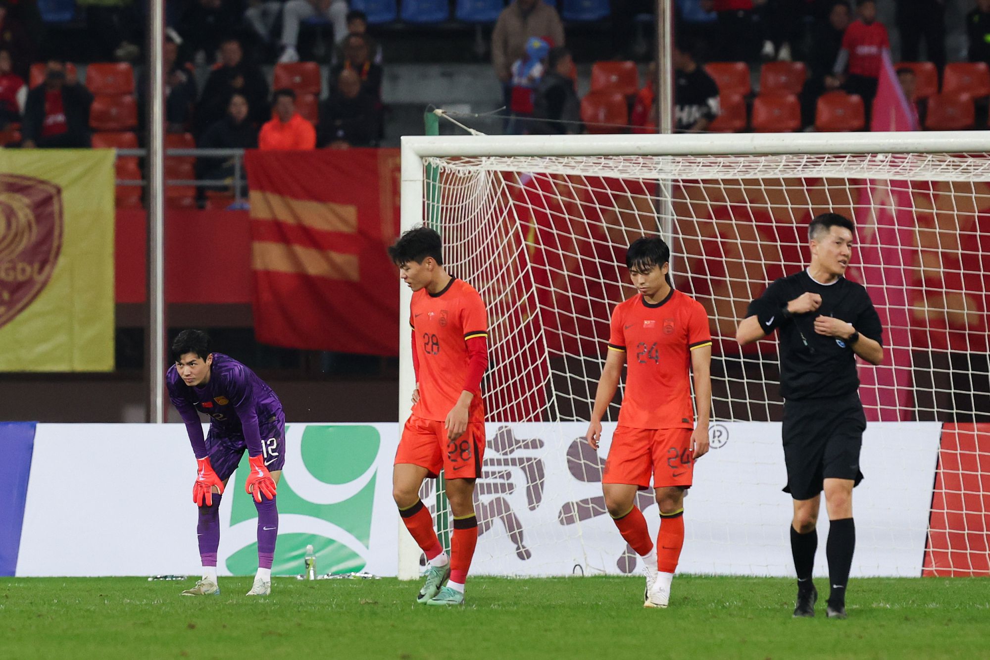 Heiße Diskussion um die Niederlage der U22-Fußballnationalmannschaft gegen Vietnam: Shao Jia, der das Spiel verfolgt, ist es wahrscheinlich gewohnt, beschimpft zu werden.