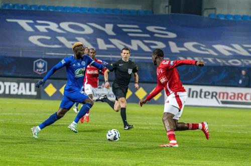 Troyes gegen Brest