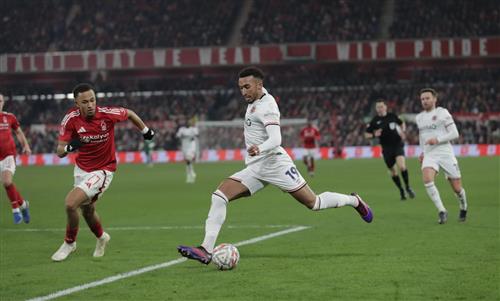 Nottingham Forest gegen Luton Town