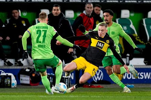 Wolfsburg gegen Borussia Dortmund