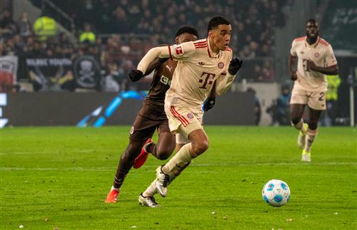 St. Pauli gegen Bayern München