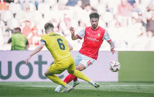 Sporting Braga gegen Will Glossy