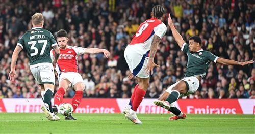 Arsenal gegen Bolton Wanderers