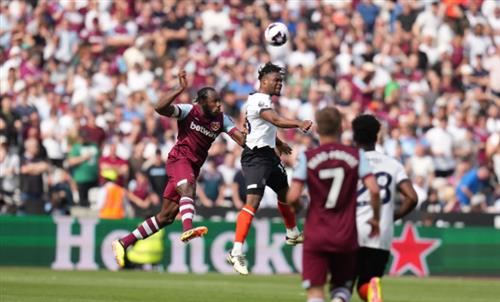 West Ham United gegen Luton Town