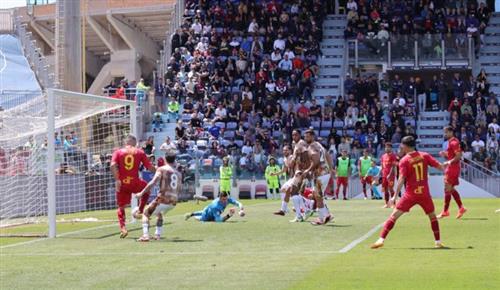 Cagliari gegen Lecce