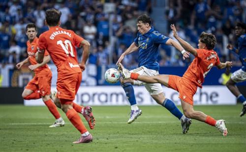Real Oviedo gegen Real Sociedad