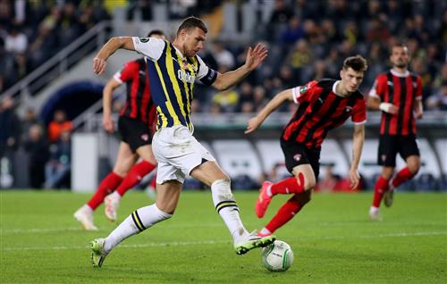 Fenerbahce gegen Spartak Trnava