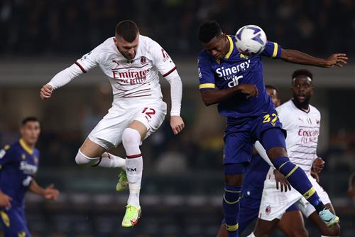 AC Mailand gegen Verona