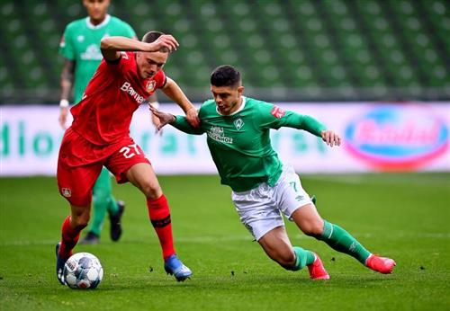 Werder Bremen gegen Bayer Leverkusen