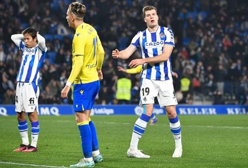 Real Sociedad gegen Cadiz