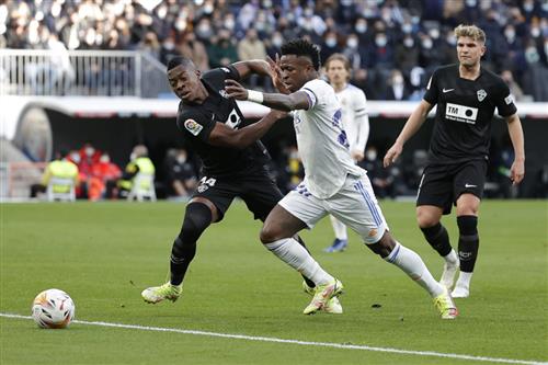 Real Madrid gegen Elche