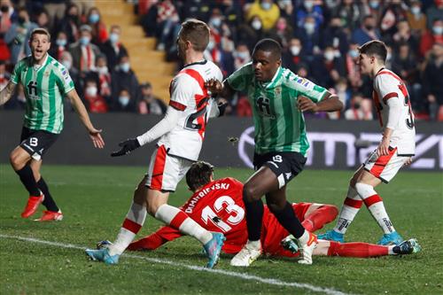 Rayo Vallecano gegen Real Betis